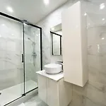 Urbanflat 18 - Appartement Central De 2 Chambres Paris Montorgueil